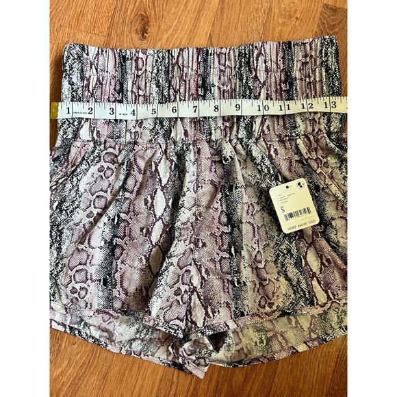 FP Movement by Free People Women's The Way Home snake print Shorts  Size S - Picture 7 of 9